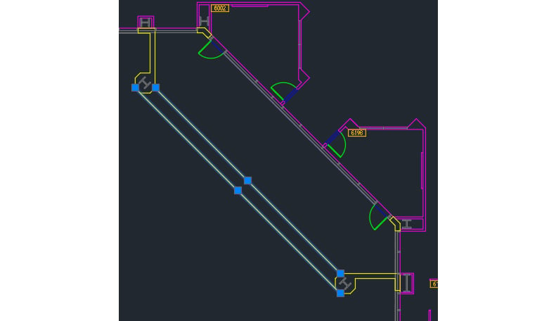 Figure 1.13: Selected lines highlighted in the drawing
