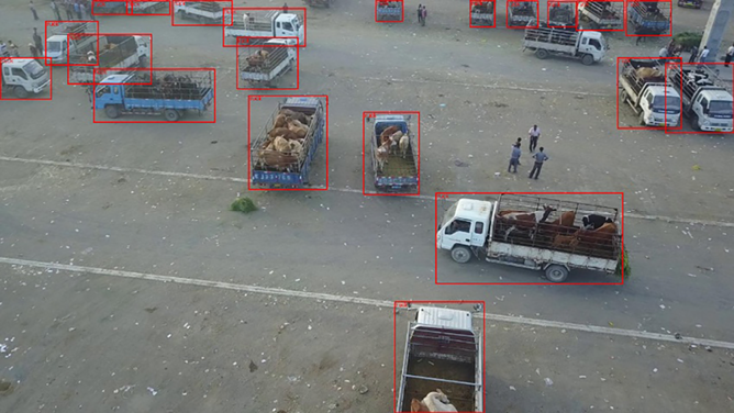 A truck with several trailers

Description automatically generated with medium confidence